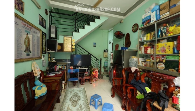 Nhà ngang 7m, đường Trường Chinh, 54m2 x 4 tầng BTCT, gần chợ Bà Quẹo